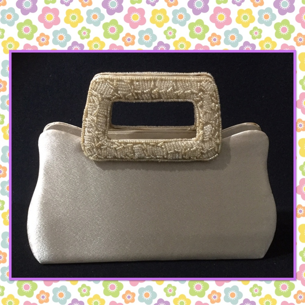 Gold beads evening bag